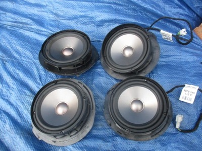 Mercedes eklasa w211 a2118202602 динамик правый задняя фото №1