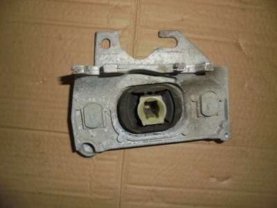 Clio iv tce кронштейн кронштейн коробки 112228880r фото №1