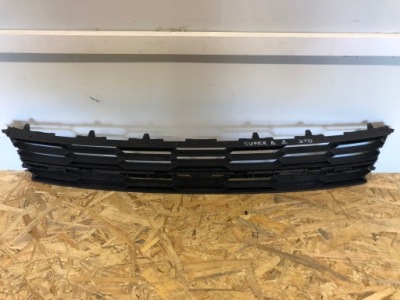 Решітка  решітка бампера skoda superb 3t0853677 фото №1