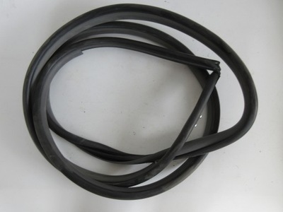 Prius plus прокладка дверь задних правый задняя фото №1