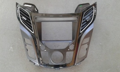 Hyundai i40 2012r рамка решётка navi навигации фото №1