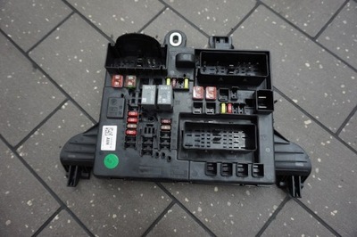 Модуль коробка предохранителей opel insignia фото №1