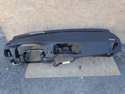 Приборная панель приборная панель консоль volvo s60 v60 2010-2018r фото №1