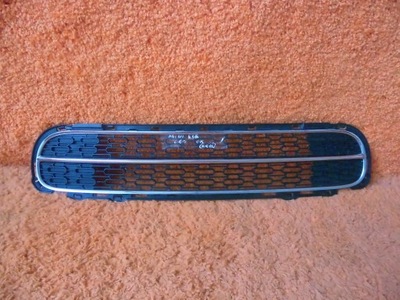 Mini cooper r56 решітка бампера перед середня фото №1