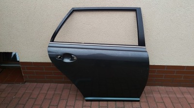 Дверь правый задняя toyota avensis 03-08 фото №1