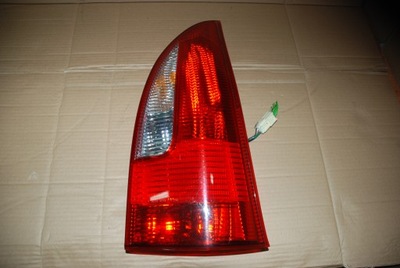 Mazda premacy 99-02 лампа задняя правая фото №1