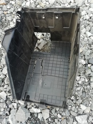 Корпус аккумулятор partner berlingo iii 08- фото №1