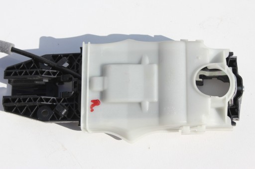Prowadnik klamki z zamkiem drzwi Skoda 5N0837885H