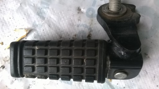 PODNÓŻEK SET KIEROWCY PRZÓD KAWASAKI GPZ 500 EX ER