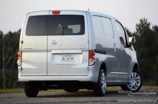 Камера заднего вида Nissan NV 200, вся система, 7 дюймов