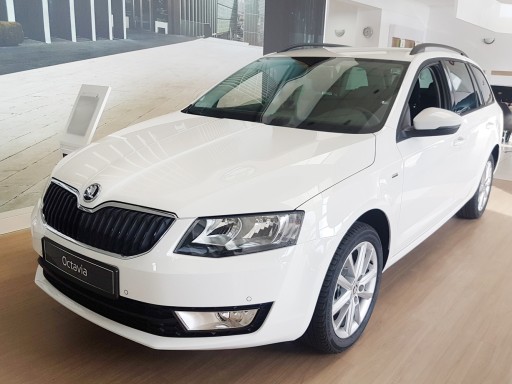 Nakładka na zderzak Skoda Octavia 3 KOMBI