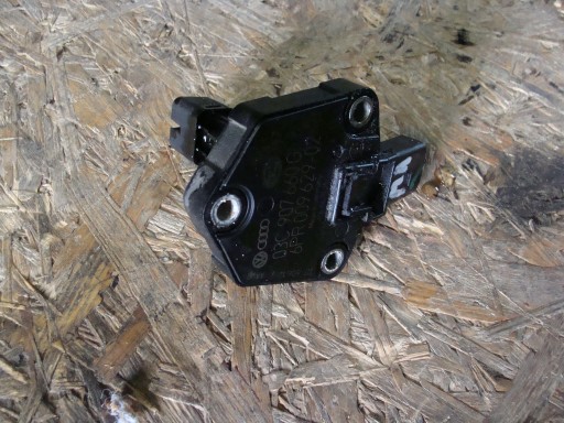 ДАТЧИК УРОВНЯ МАСЛА VW SKODA AUDI SEAT 03C907660