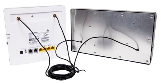 Панельная антенна двойная 2*14 DBI Huawei B593 B315