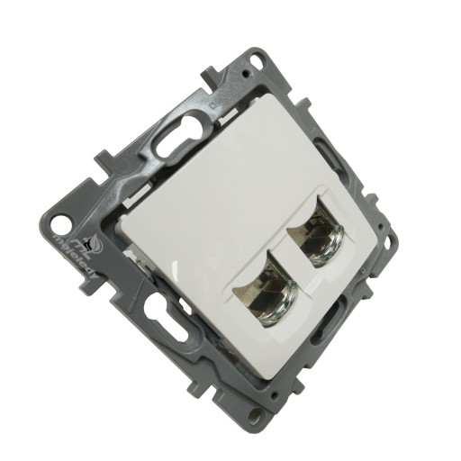 Розетка NILOE Legrand 2 x RJ45 белая STP 664776