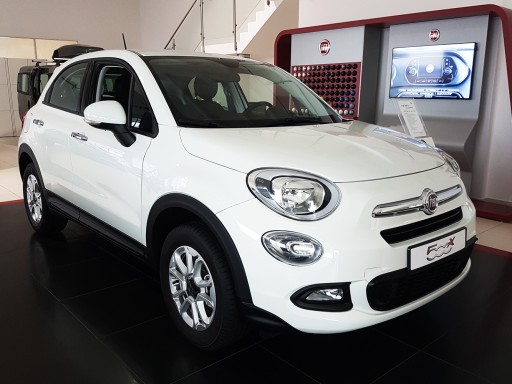 FIAT 500X НАКЛАДКА НА БАМПЕР 2014-