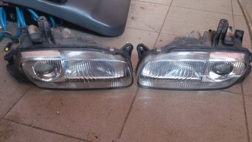 MAZDA 323 f 323F BA LAMPA PRZÓD PRZEDNIA 94-98