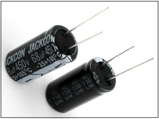 KONDENSATOR 68uF / 450V 18x32mm 105*C JACKCON 2SZT