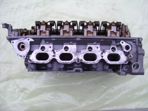V753354980 R Głowica silnika PEUGEOT 1.6 VTI 16v CITROEN MINI BMW