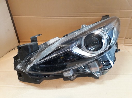 LAMPA LEWA PRZÓD BHR251040 MAZDA 3