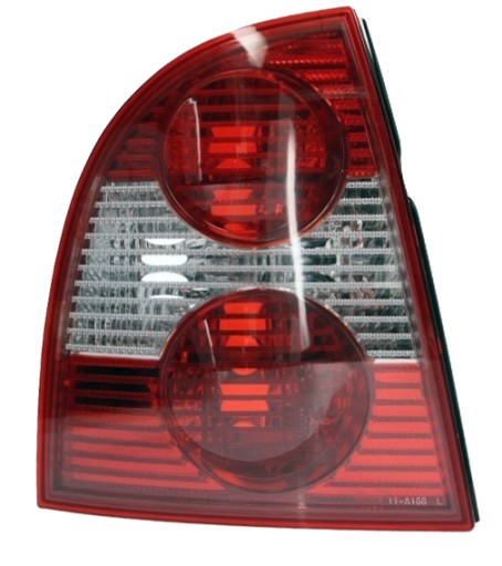 LAMPA TYLNA TYŁ VW PASSAT B5 FL 00- SEDAN LEWA