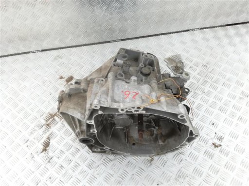 Citroen c4 picasso ii 1.2 thp коробка 20ea681 - фото
