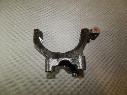VW GOLF VII console engine mount 04L125