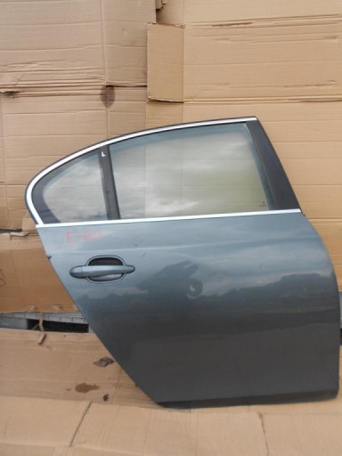 door BMW 5 E60 E-60 sedan right rear.