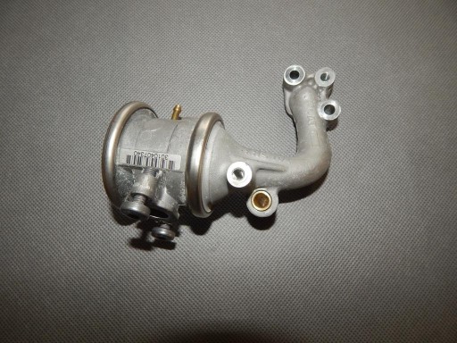AUDI Q7 4M 3.0 TFSI right EGR valve 06E131102H