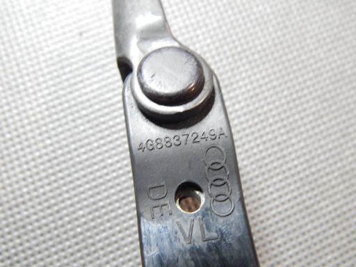 AUDI A7 4G limiter door front 4G8837249A