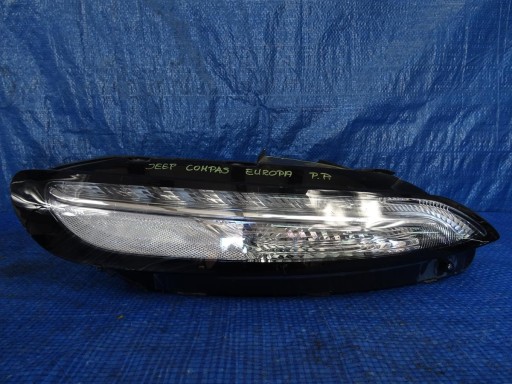 LED DRL правий JEEP CHEROKEE KL