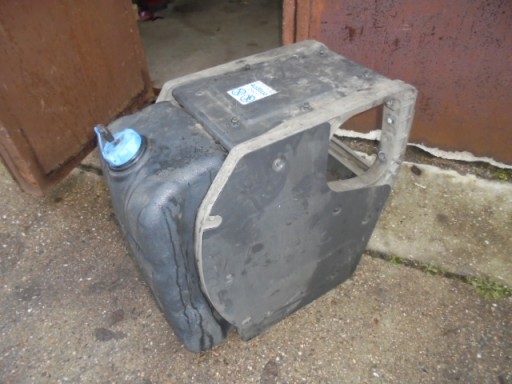 FH4 - БАК ADBLUE AD BLUE RENAULT T RANGE