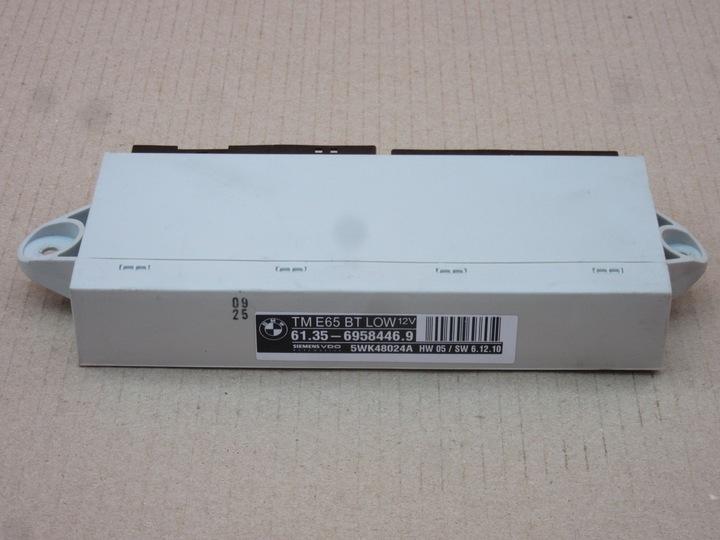 BMW E65 MODULE CONTROL UNIT DOOR LEFT FRONT 6958446 photo 1 - milautoparts-fr.ukrlive.com