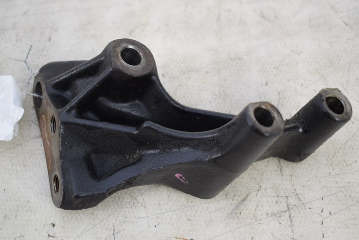 BRACKET ENGINE MOUNTING TOYOTA YARIS 1 I 1.0 VVTI photo 2 - milautoparts-fr.ukrlive.com