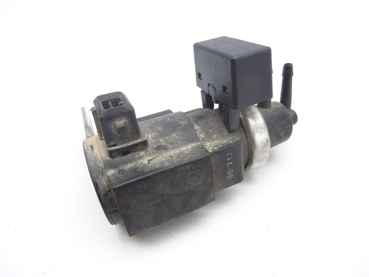 AUDI A8 D2 D3 3.3 TDI VALVE VACUUM 057906628 photo 1 - milautoparts-fr.ukrlive.com