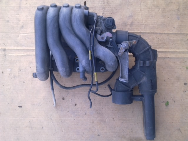 RENAULT CLIO II 1.4 COMPLETE SET MANIFOLD INTAKE photo 1 - milautoparts-fr.ukrlive.com