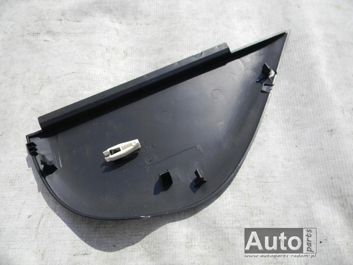 AP PROTECTION BOUCHON PANNEAUX GAUCHE 5K0858247D 82V VW GOLF VI photo 3 - milautoparts-fr.ukrlive.com