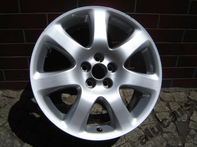 DISQUE TOYOTA AVENSIS PRIUS VERSO 17 42611-05260 photo 2 - milautoparts-fr.ukrlive.com