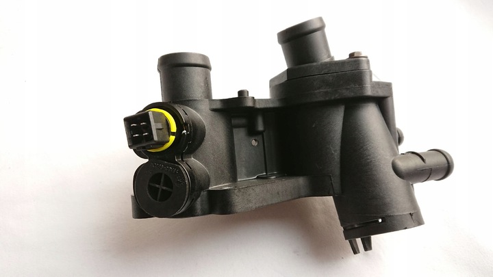 RÉPARTITEUR EAUX CORPS DE THERMOSTAT VW POLO 6N 1.4 1.6 photo 5 - milautoparts-fr.ukrlive.com