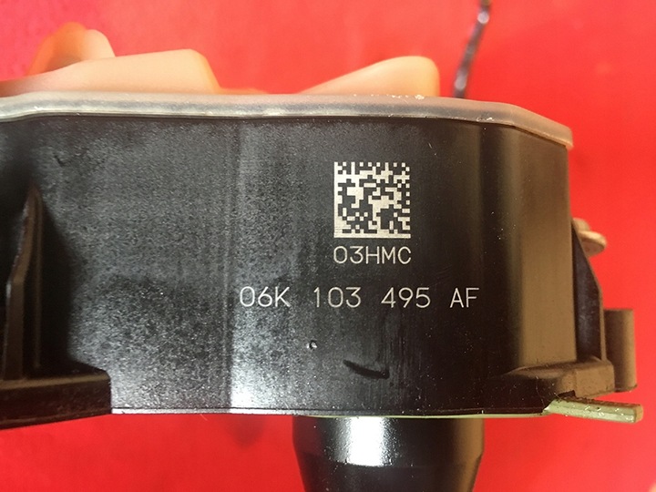 AUDI A4 B9 2015-> CRANKCASE VENT TUBE OIL 06K103495AF USA photo 3 - milautoparts-fr.ukrlive.com