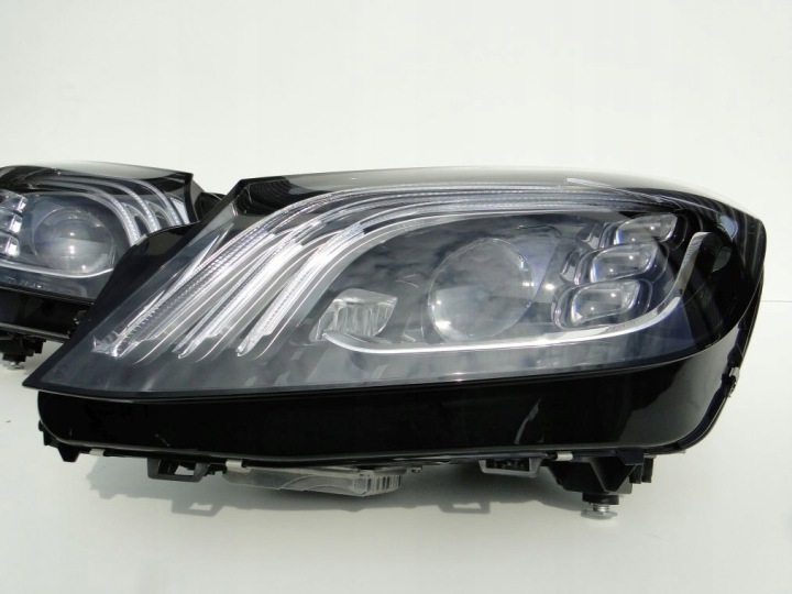 MAYBACH 222 PHARE COMPLET LED DROITE GAUCHE