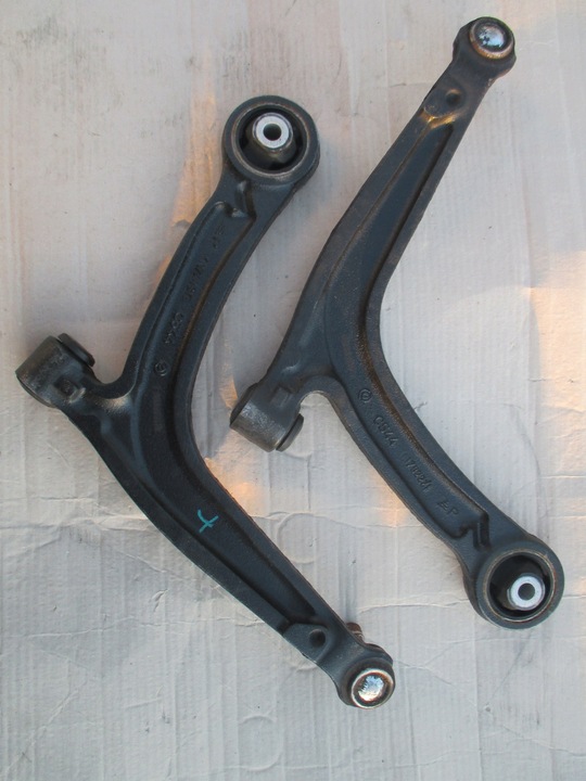 FIAT 500 FACELIFT SWINGARM RIGHT FRONT 1.2 B 1.3 M-JET photo 2 - milautoparts-fr.ukrlive.com