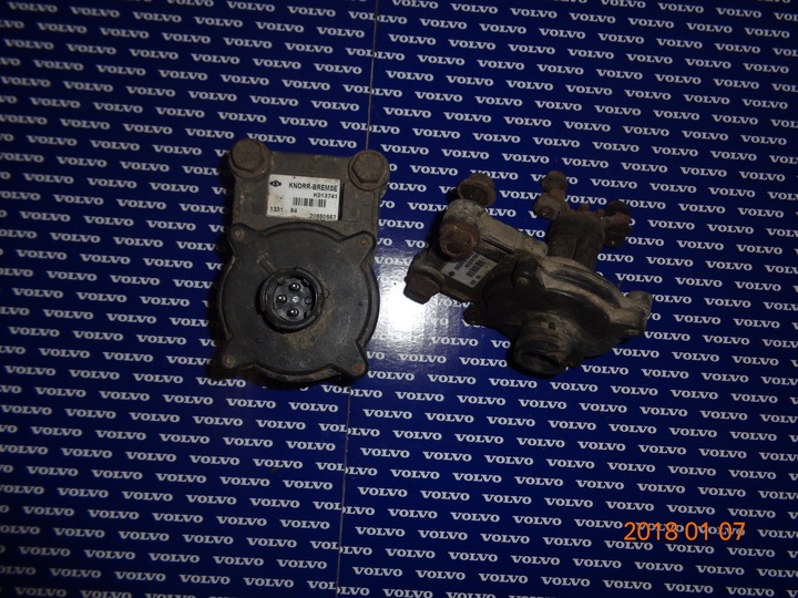 VALVE SENSOR POSITION AIR BAGS VOLVO FH12 20850557 photo 1 - milautoparts-fr.ukrlive.com