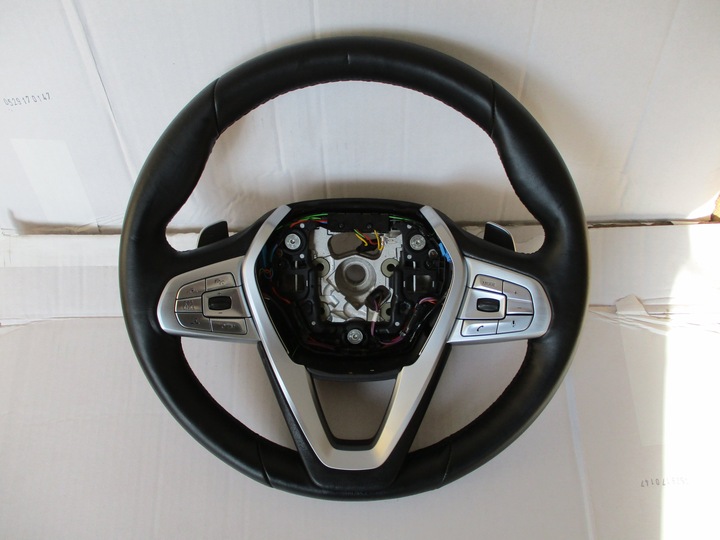 STEERING WHEEL MULTI BLADES SPORT BMW 5 G30 G31 photo 1 - milautoparts-fr.ukrlive.com