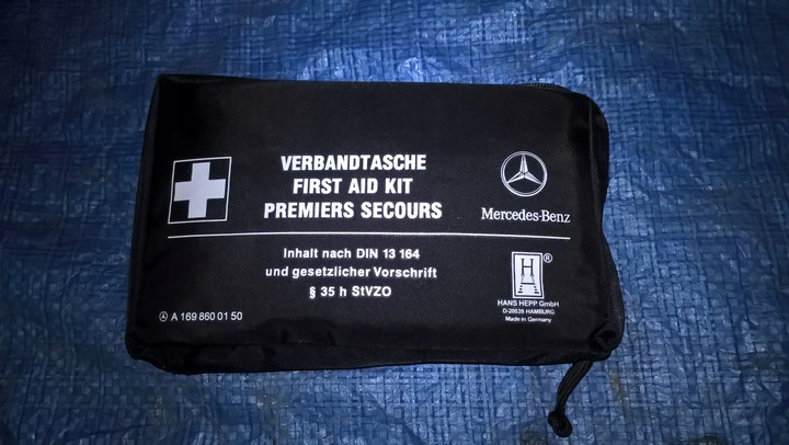 MERCEDES A W169 B W245 FIRST AID KIT photo 1 - milautoparts-fr.ukrlive.com