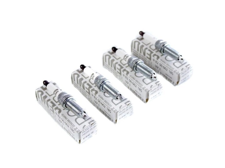 PLUG IGNITION RENAULT CLIO IV 1.2 16V 4 PCS. photo 1 - milautoparts-fr.ukrlive.com