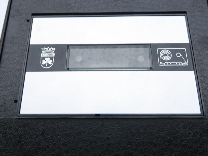 GRUNDIG AC221 DOSTAWKA CASSETTE KARTON INSTRUKCJ VW OPEL MERCEDES PORSCHE BMW photo 8 - milautoparts-fr.ukrlive.com