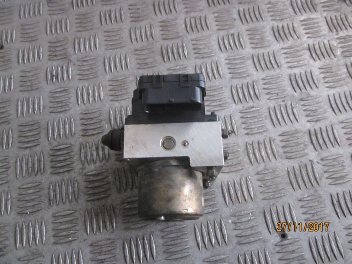 POMPE ABS MAZDA PREMACY 01-05R A104400134