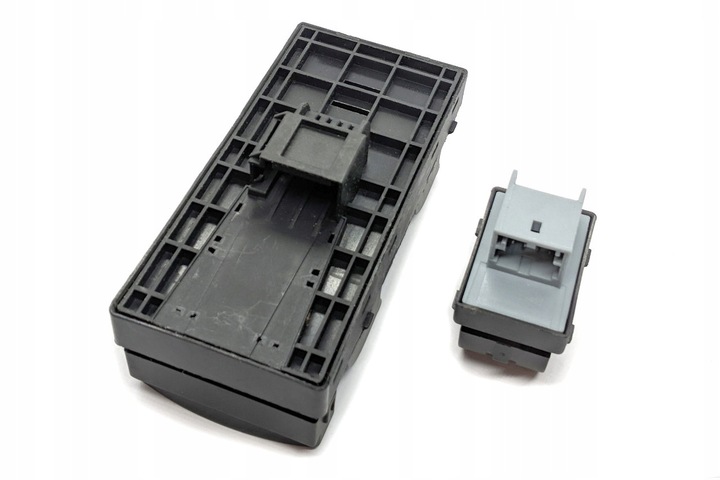 AUDI A4 B6 B7 PANEL SWITCH ADJUSTMENTS WINDOW 2 PCS. photo 2 - milautoparts-fr.ukrlive.com