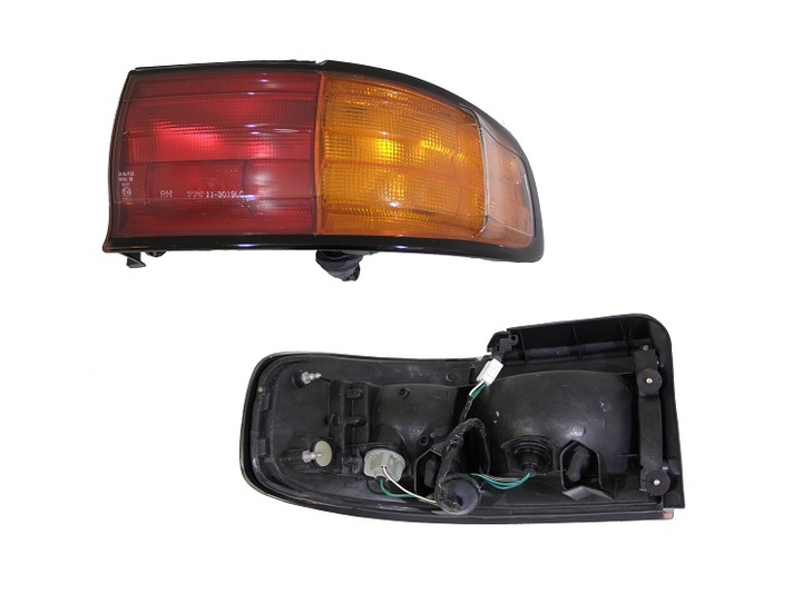 Toyota camry 1992-1996 седан правый задний фонарь 813488-e, Цена