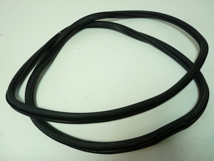 Vw golf 7 уплотнитель двери правая 5gm867914e, Цена